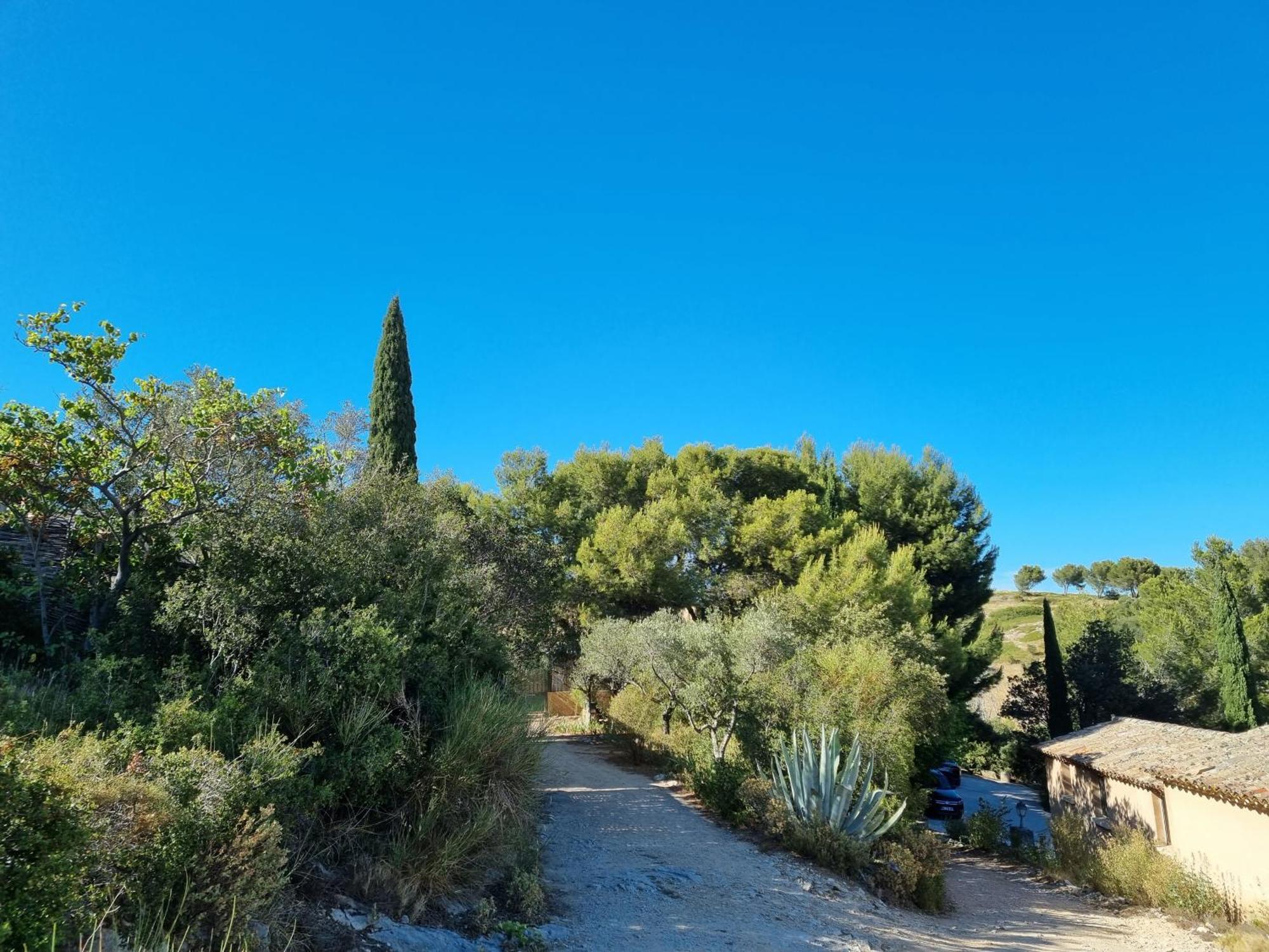 Les Garrigues De La Vallee Des Baux Paradou Exteriér fotografie
